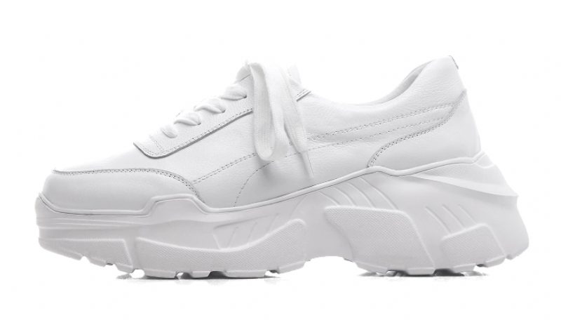 Alcolea Sneaker I Læder Med Snørebånd Til Kvinder - Hvid