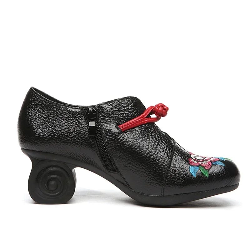 Aleida Dame Broderi Pumps Sko - Grå