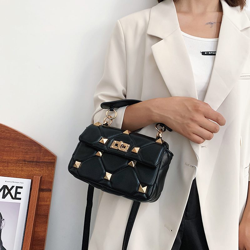 Alix Crossbody-håndtaske I Imiteret Læder Til Kvinder - Sort