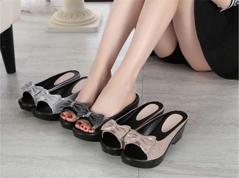 Alix Kvinders Sommer Platform Mules - Sort