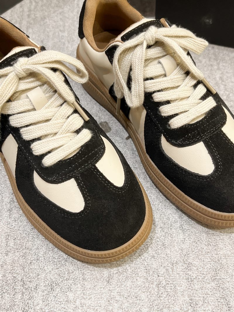 Alma Sneaker I Læder Med Snørebånd Til Kvinder - Kakhi