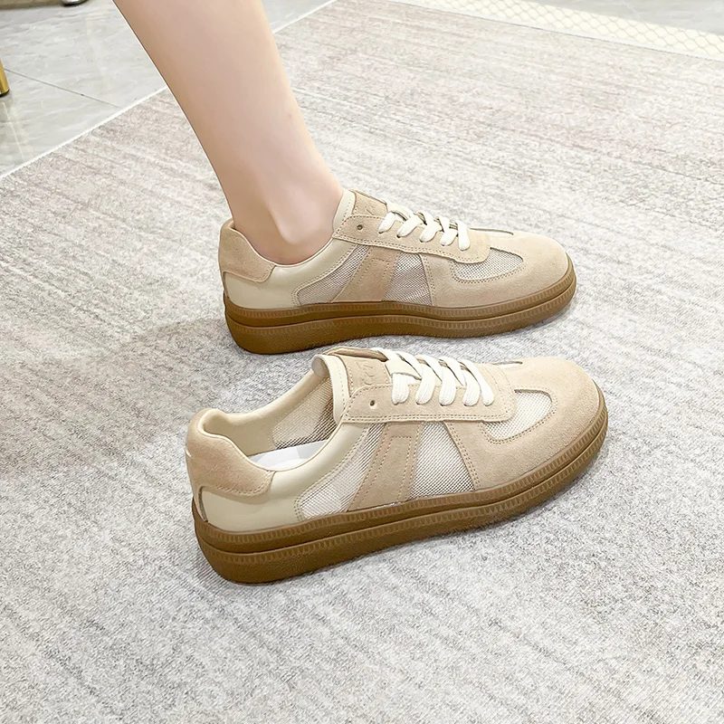 Alma Sneaker I Læder Med Snørebånd Til Kvinder - Kakhi