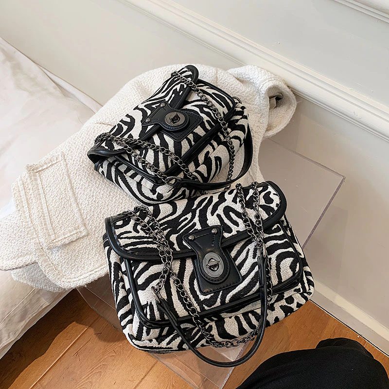 Alora Crossbody-taske Til Kvinder Med Kæde - Stor Sort