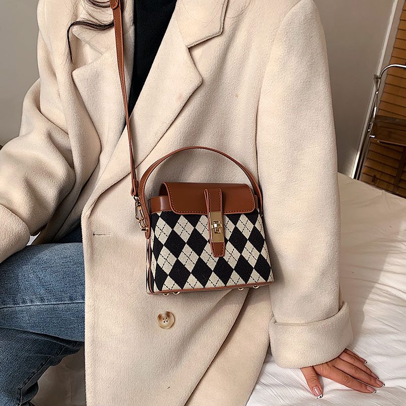 Alpe Mini Læder Crossbody Håndtaske Til Kvinder - Sort