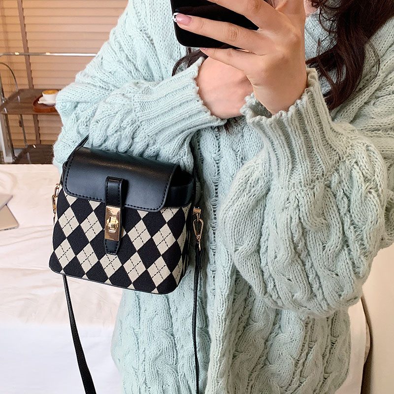 Alpe Mini Læder Crossbody Håndtaske Til Kvinder - Sort
