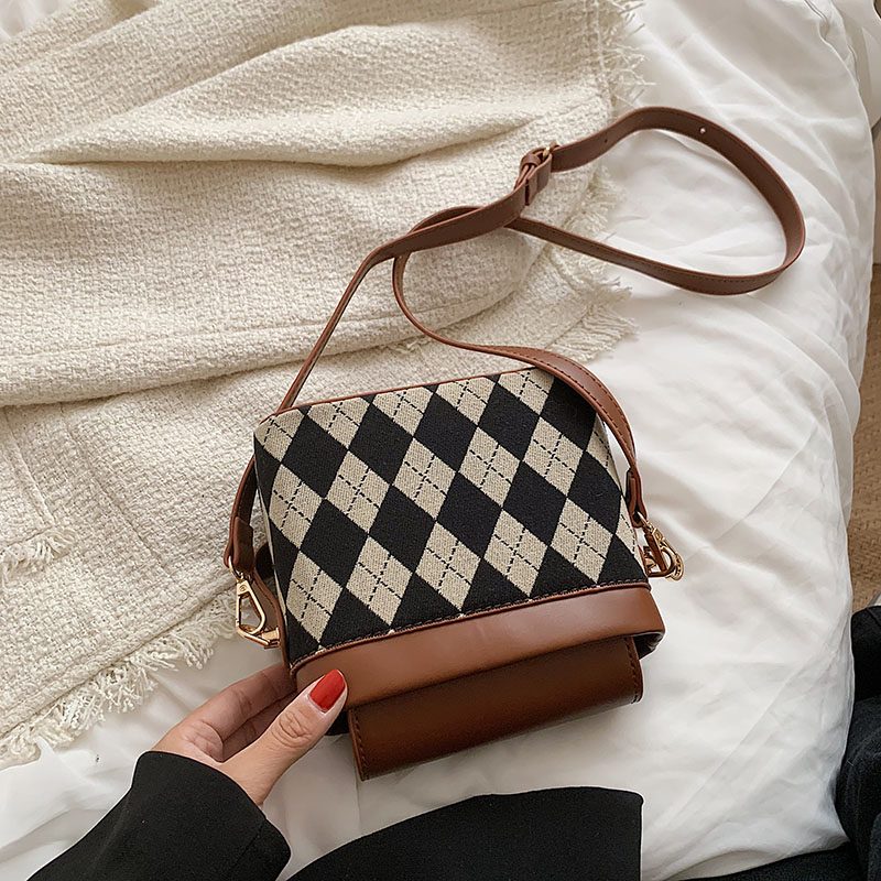 Alpe Mini Læder Crossbody Håndtaske Til Kvinder - Sort