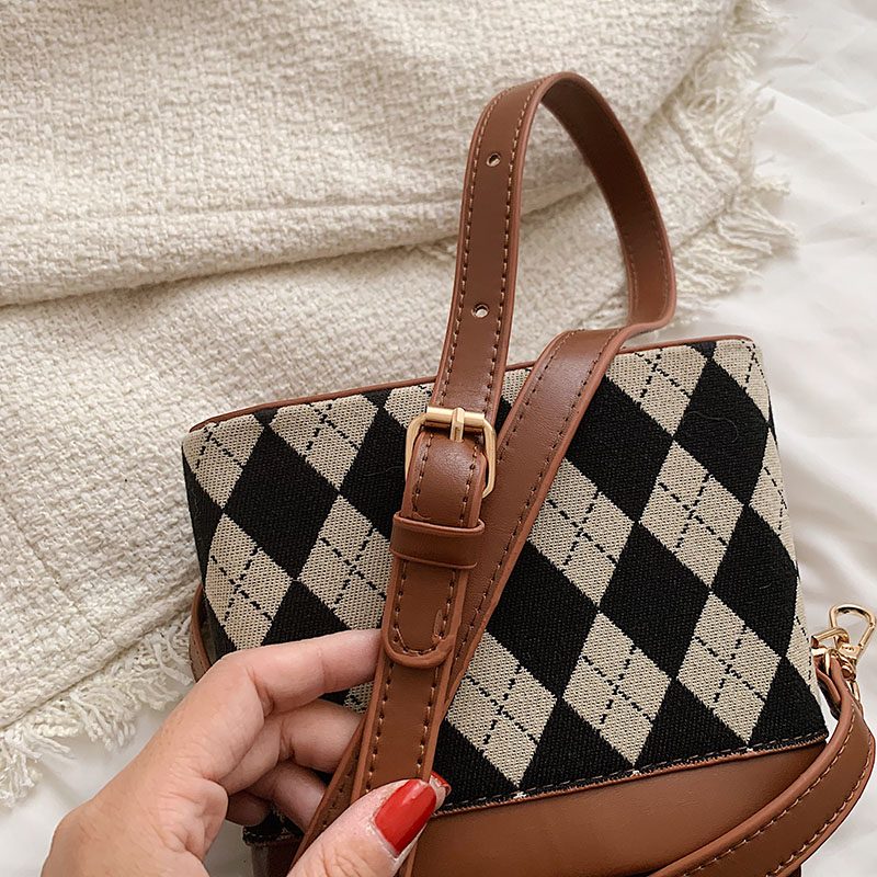 Alpe Mini Læder Crossbody Håndtaske Til Kvinder - Sort