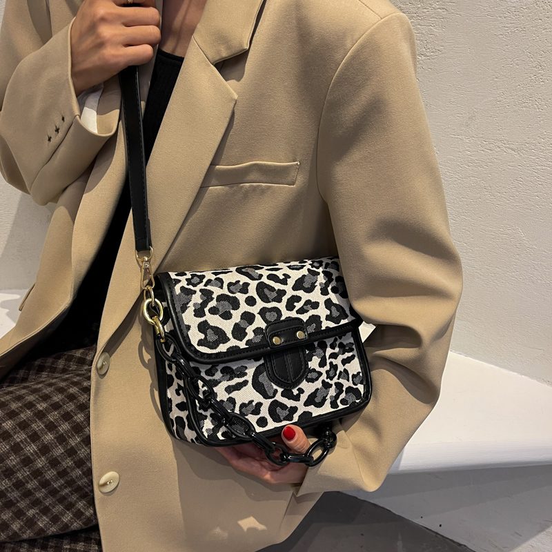 Basilio Skulder-crossbody-håndtaske Til Kvinder - Zebramønster