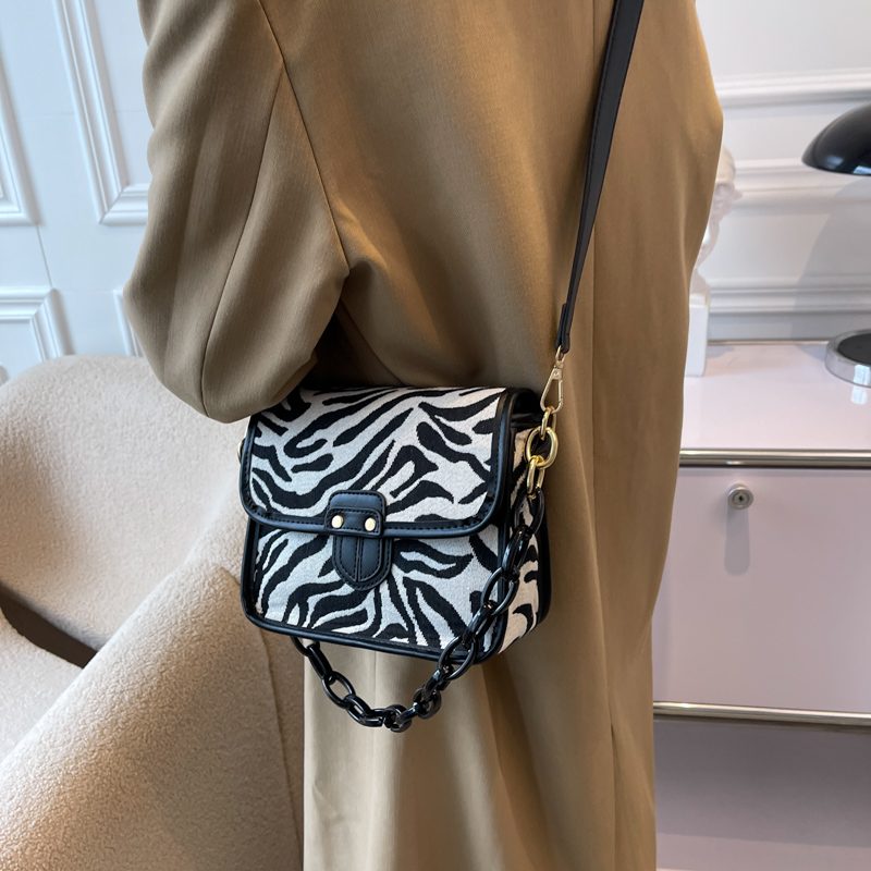 Basilio Skulder-crossbody-håndtaske Til Kvinder - Zebramønster