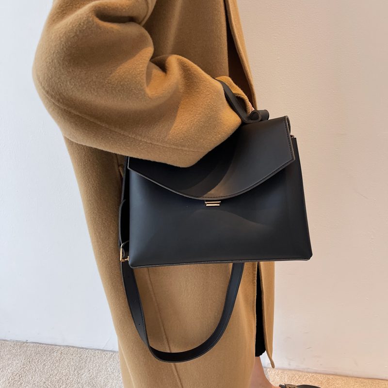 Bianco Small Crossbody-håndtaske I Læder Til Kvinder - Sort