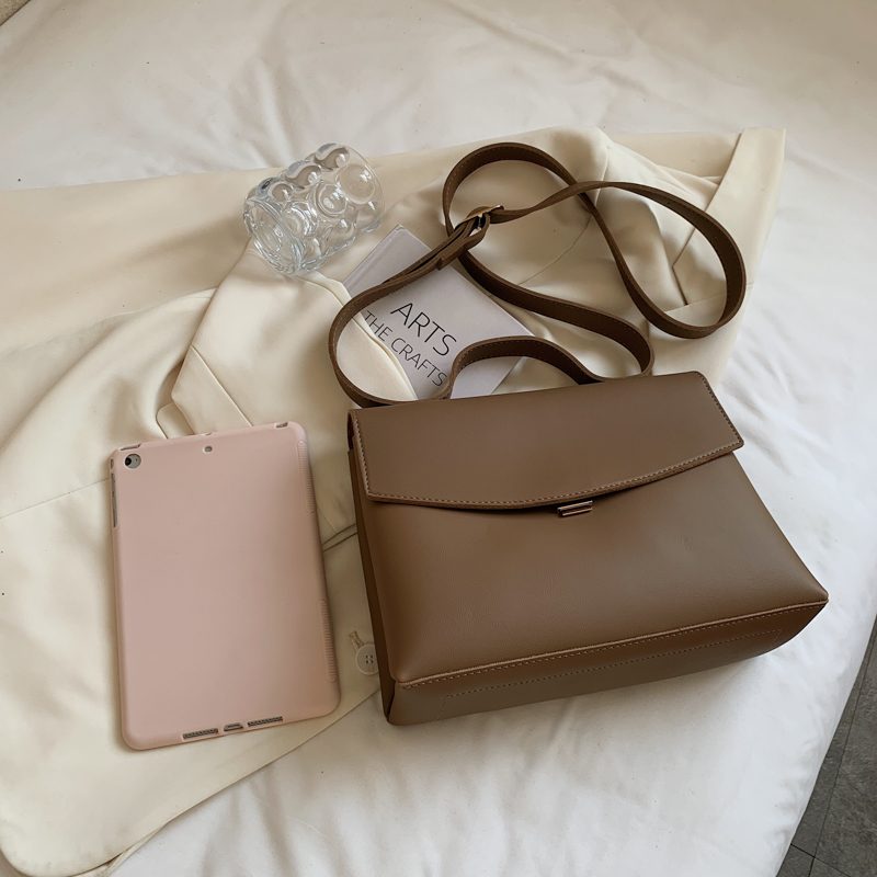 Bianco Small Crossbody-håndtaske I Læder Til Kvinder - Sort