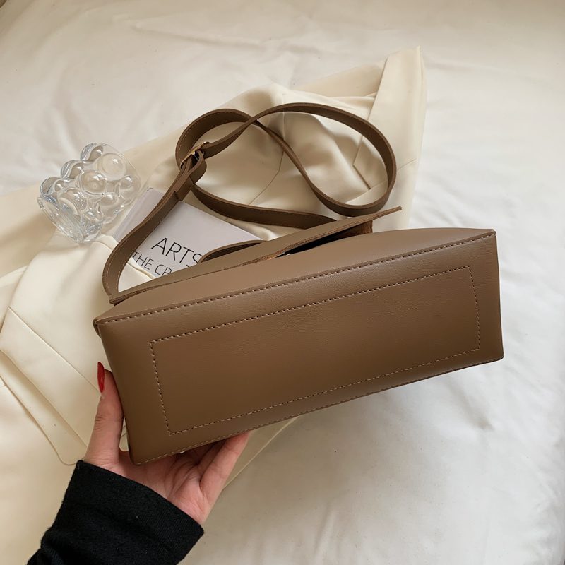 Bianco Small Crossbody-håndtaske I Læder Til Kvinder - Sort