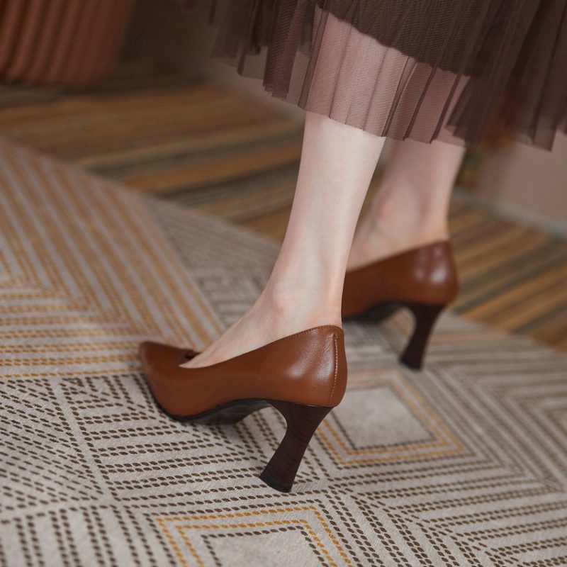 Camelia Kvinders Firkantede Højhælede Elegante Pumps - Brun