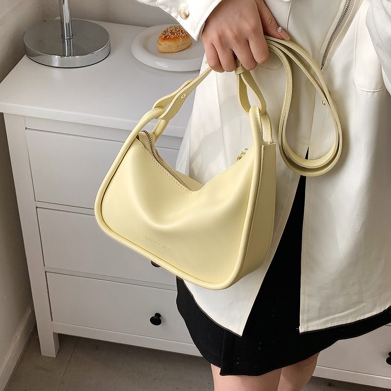 Capricho Crossbody-håndtaske I Imiteret Læder Til Kvinder - Grøn