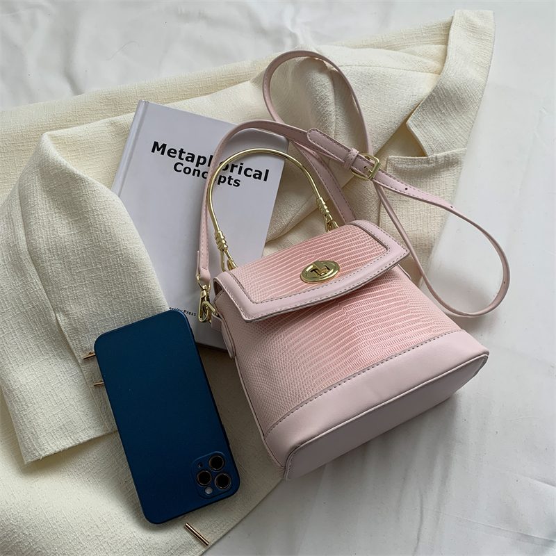 Caruso Mini Læder Crossbody Håndtaske Til Kvinder - Pink
