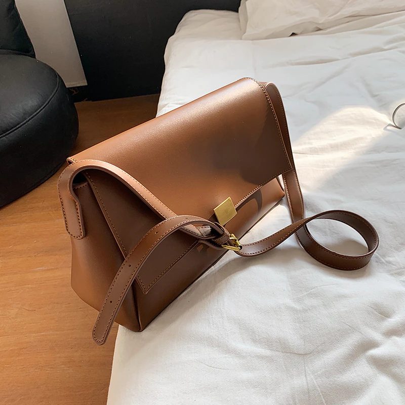 Ceci Ensfarvet Crossbody-håndtaske Til Kvinder - Sort