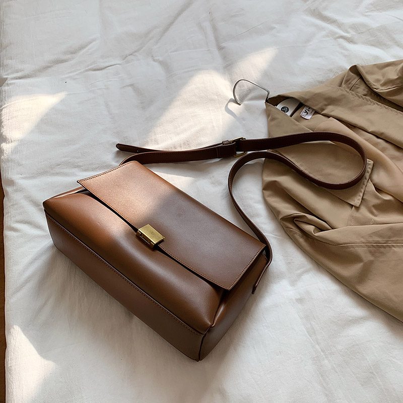 Ceci Ensfarvet Crossbody-håndtaske Til Kvinder - Sort