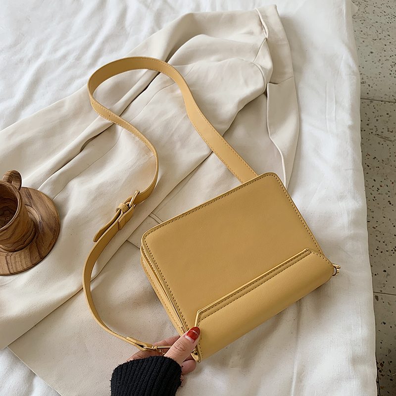Chelique Crossbody-håndtaske I Læder Til Kvinder - Sort