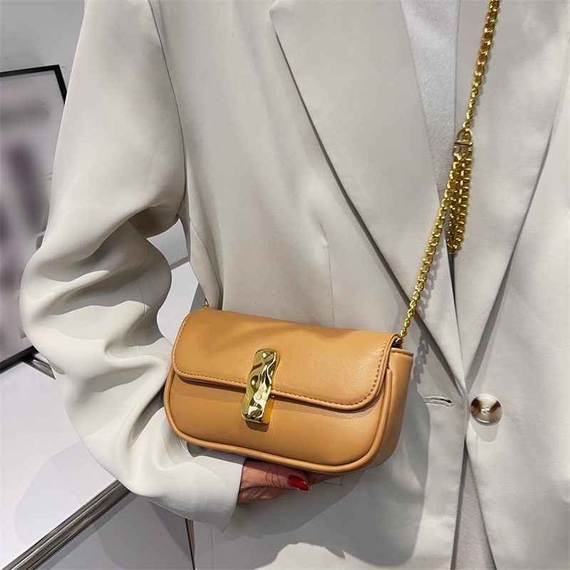 Cleo Læder Flap Crossbody Håndtaske - Sort