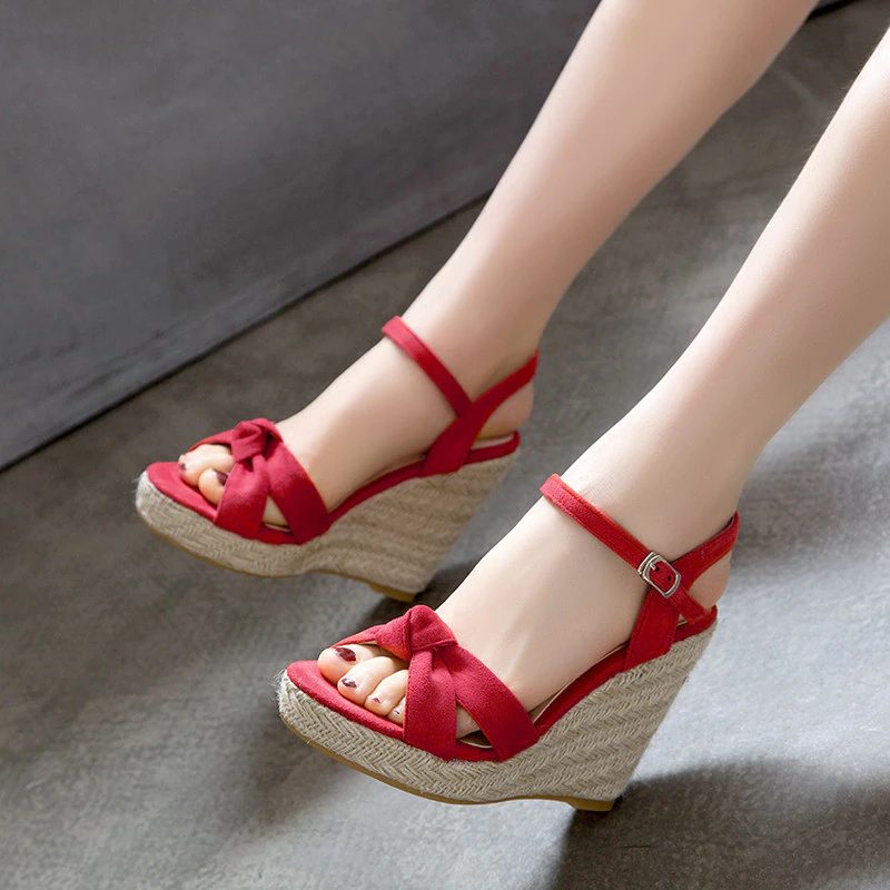 Creta Elegant Wedge Black Sandal Til Kvinder - Sort