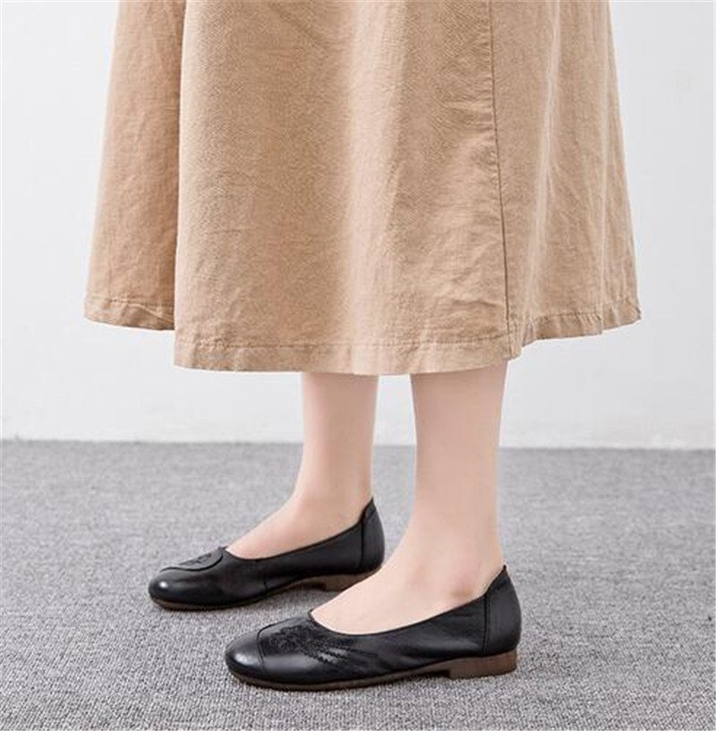 Dianna Damebroderede Bløde Læder Slip-on Loafer Sko - Khaki
