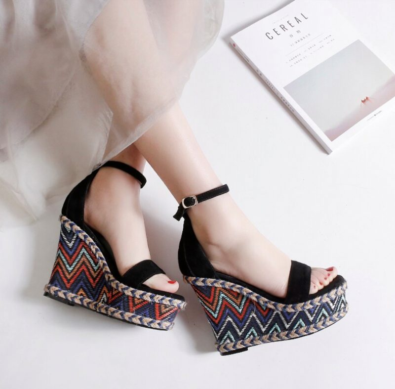 Dorian Wedges - Sort