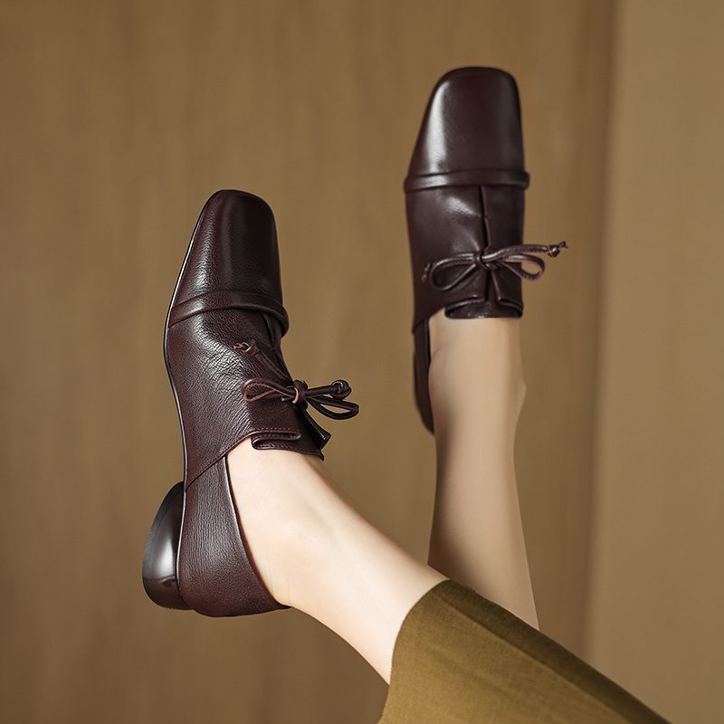 Elsi Kvinders Square Toe Loafers I Læder - Sort