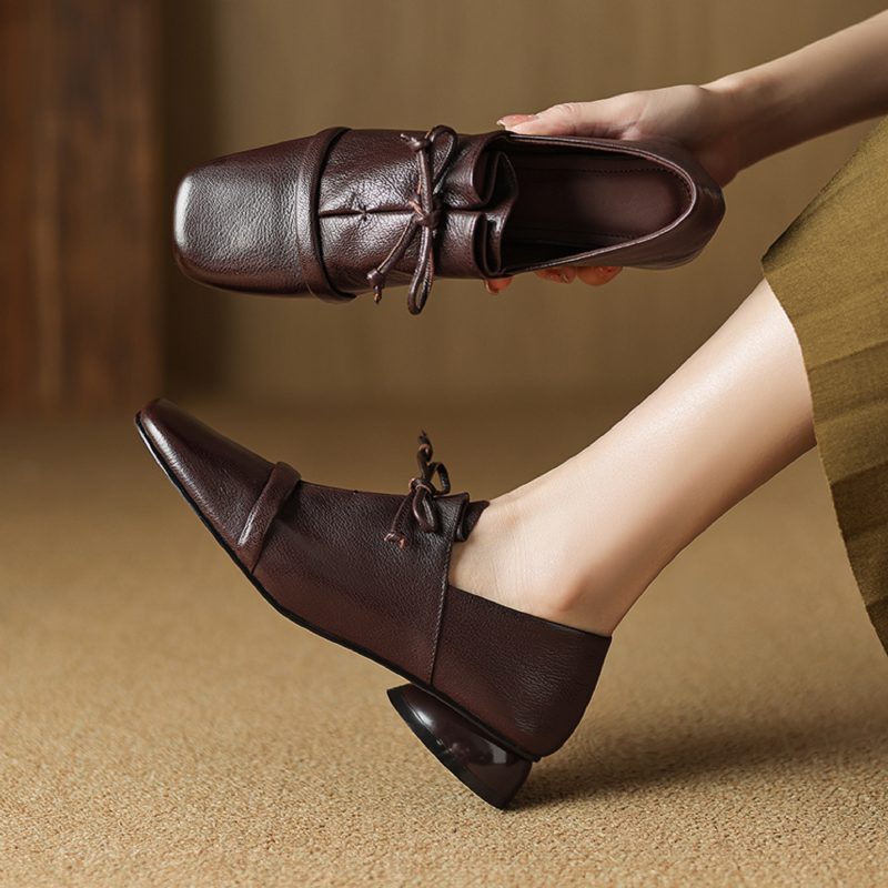 Elsi Kvinders Square Toe Loafers I Læder - Sort