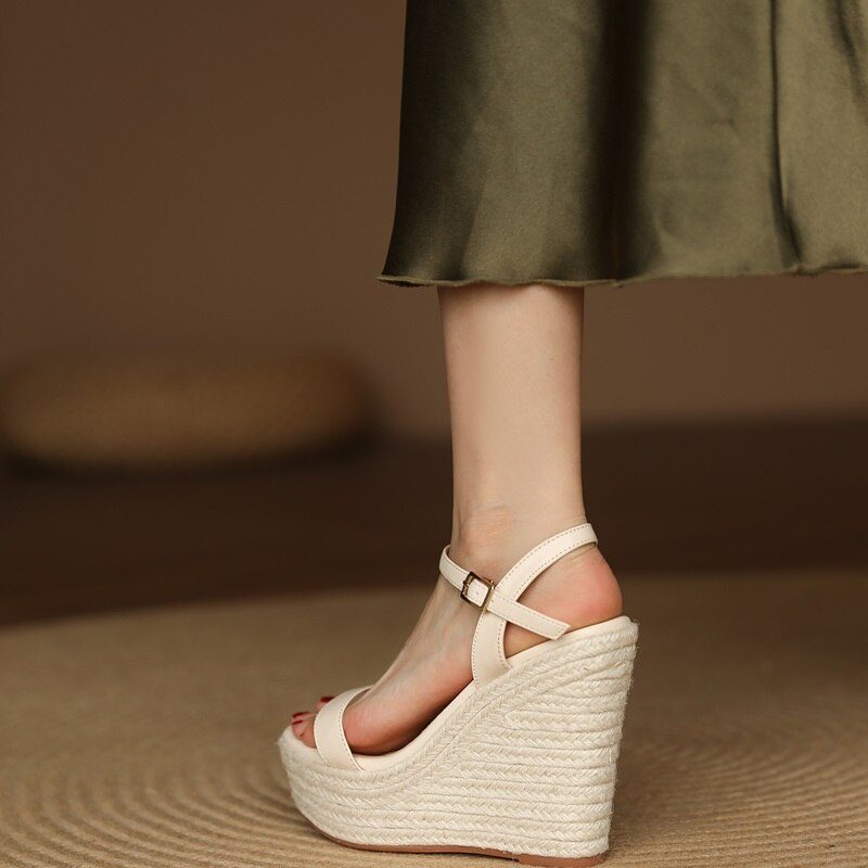 Evolet Dame Wedges Sandal - Beige