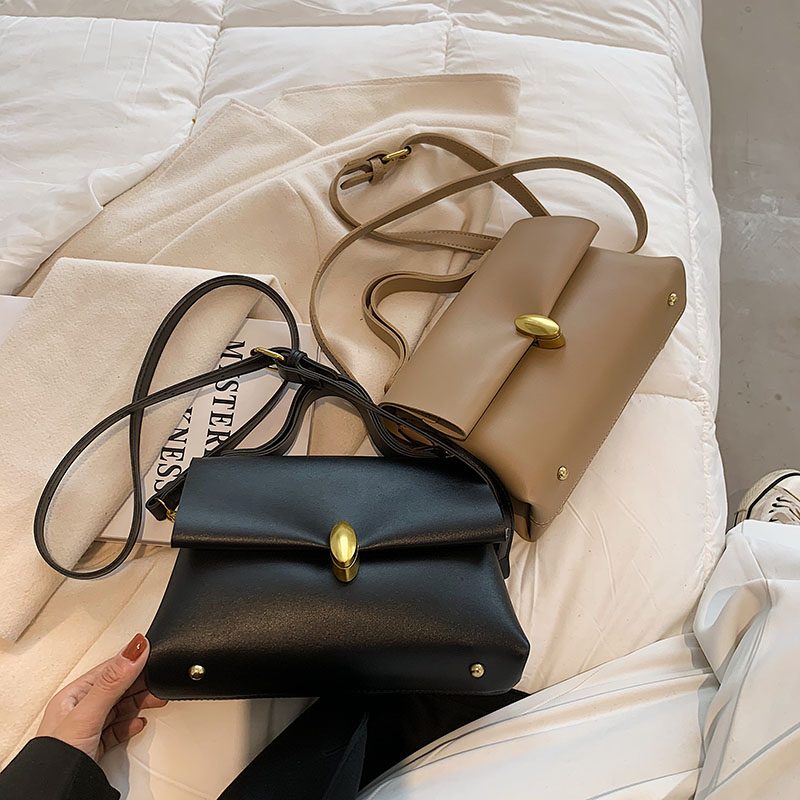 Fantasy Small Crossbody-håndtaske I Læder Til Kvinder - Sort