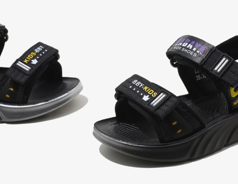 Foster Drenges Udendørs Sandal - Sort