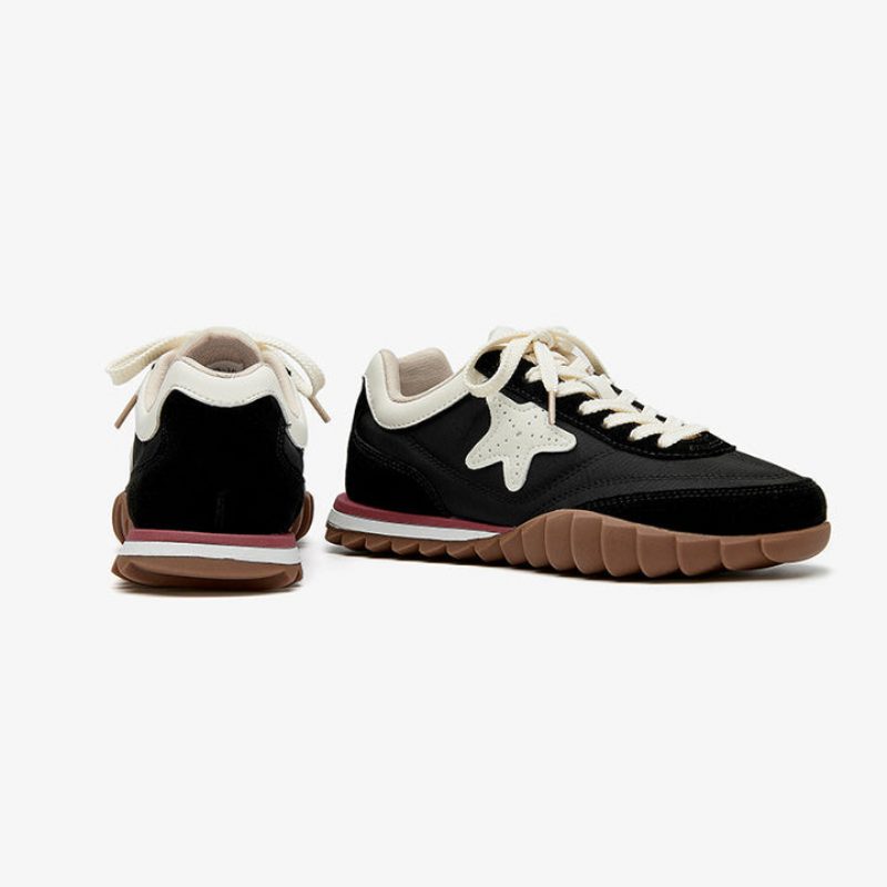 Gerda Sneaker Med Snøre Til Kvinder - Sort