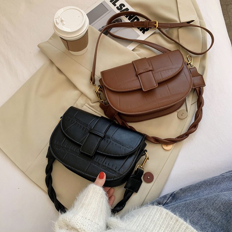 Gillen Small Crossbody-håndtaske I Læder Til Kvinder - Sort
