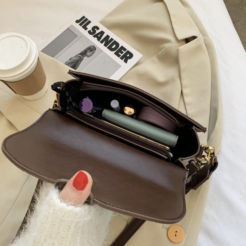Gillen Small Crossbody-håndtaske I Læder Til Kvinder - Sort