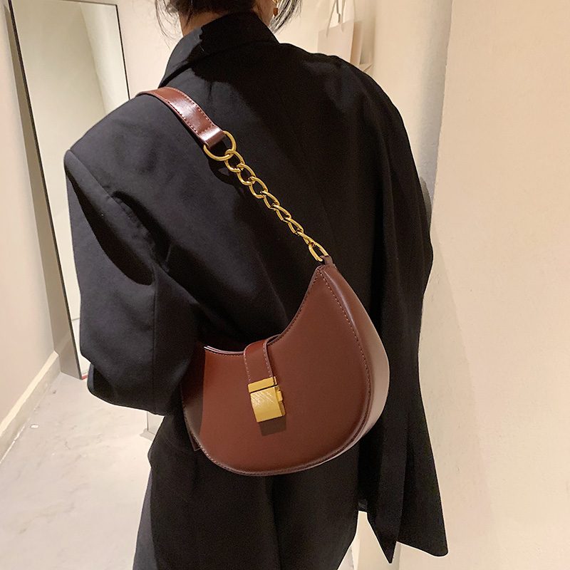 Jaxyn Crossbody-håndtaske I Læder Til Kvinder - Sort