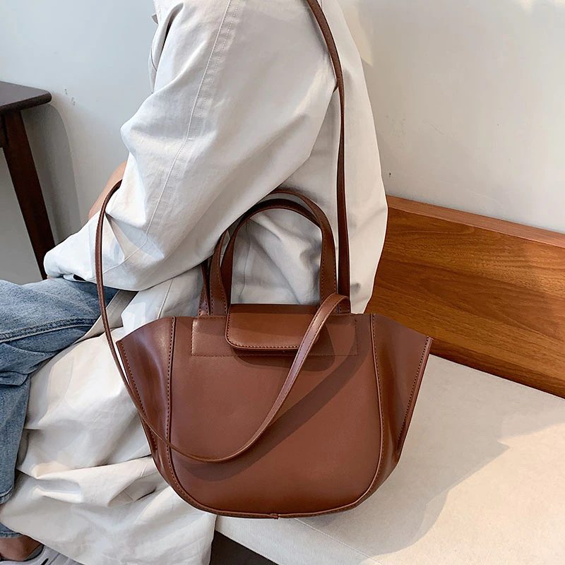 Karoli Dame Designer Kort Håndtag Læder Cross Shoulder Håndtaske - Sort