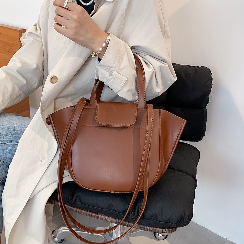 Karoli Dame Designer Kort Håndtag Læder Cross Shoulder Håndtaske - Sort
