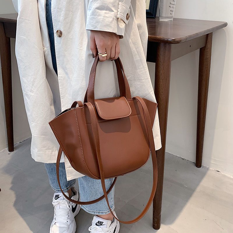 Karoli Dame Designer Kort Håndtag Læder Cross Shoulder Håndtaske - Sort