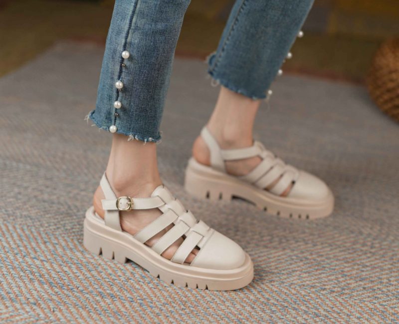 Kity Lædersandaler Med Rund Tå Til Kvinder - Beige