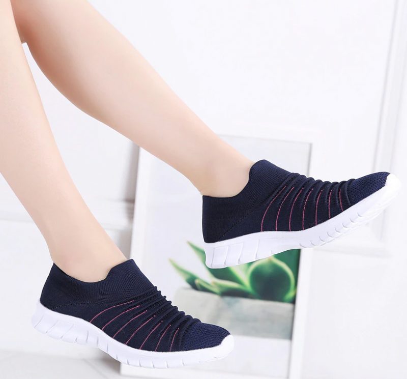 Lanet Dame Åndbare Komfortable Slip-on Loafers Sorte Sko - Sort