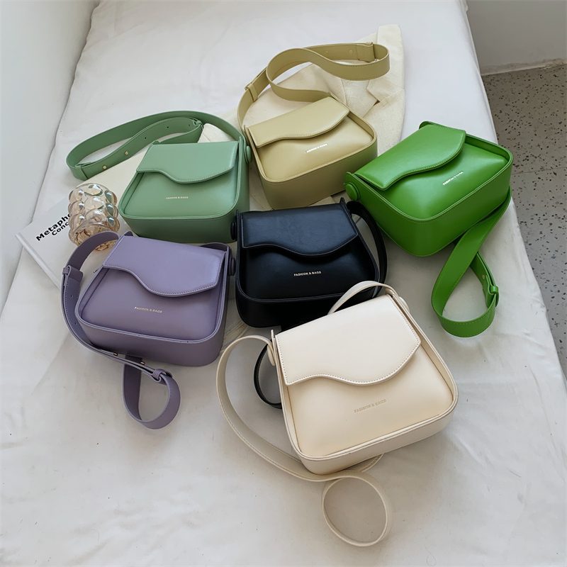 Latty Small Crossbody-håndtaske I Læder Til Kvinder - Grøn