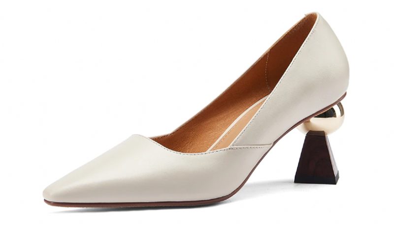 Leidy Klassiske Højhælede Pumps I Læder Til Kvinder - Beige
