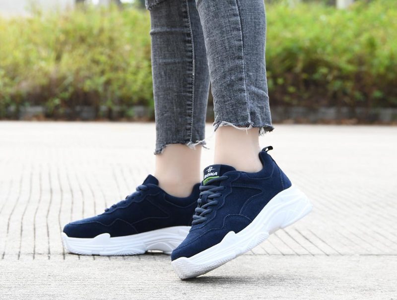 Louna Behagelig Sneaker Med Snørebånd Til Kvinder - Sort