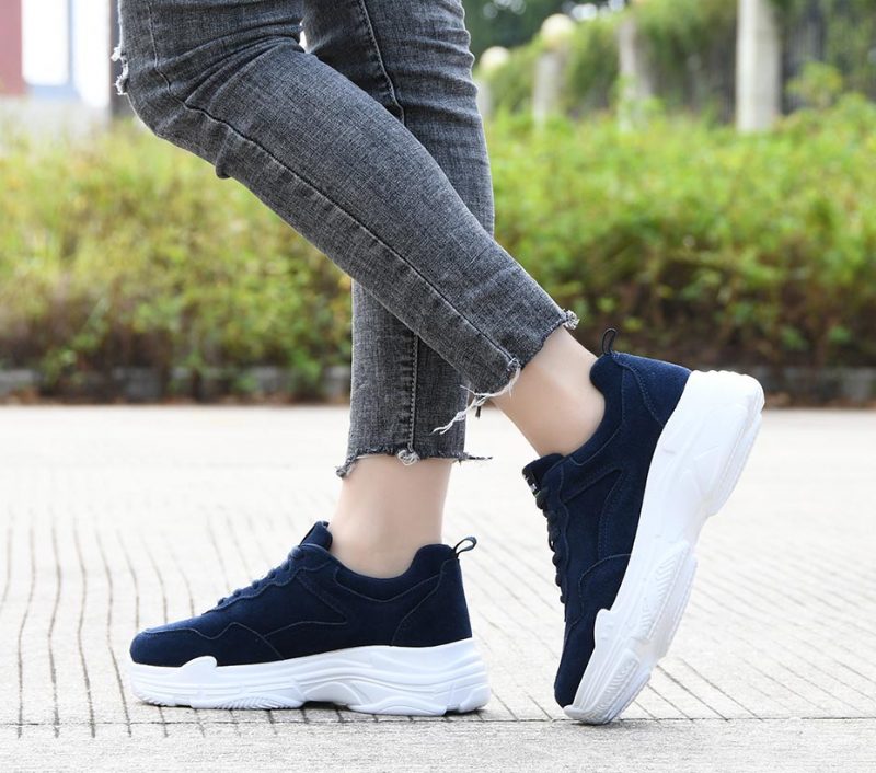 Louna Behagelig Sneaker Med Snørebånd Til Kvinder - Sort
