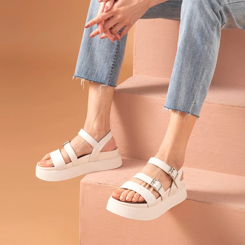 Lucy Damesandaler - Beige