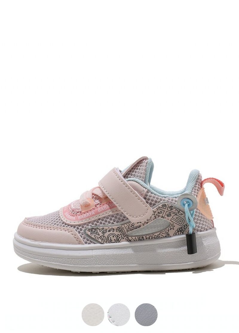 Lucy Pigesneaker