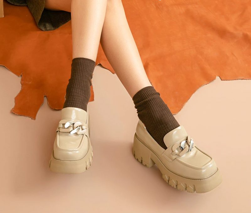 March Dame Platform Chain Loafer Sko - Abrikos