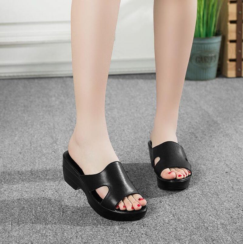 Margaret Kvinders Peep Toe Kvindelige Sandaler - Sort