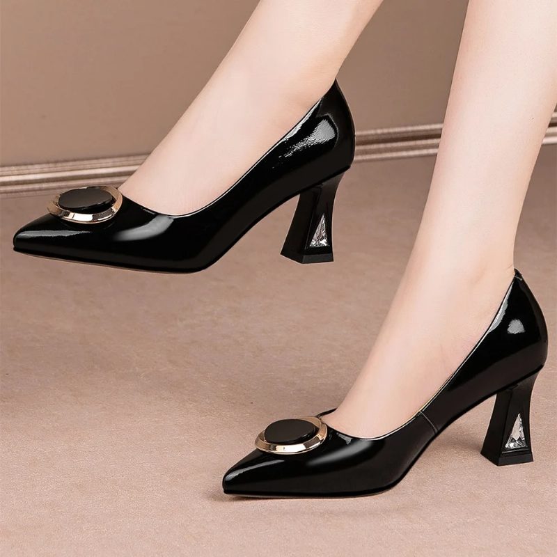 Marla Dame Dress Pumps - Sort