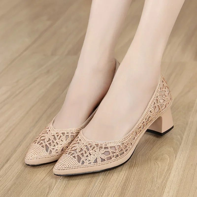 Mary Dame Rhinestone Pointed Toe Pumps - Guld